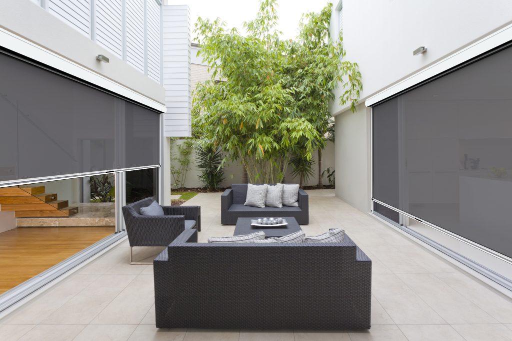 Ziptrack outdoor blinds